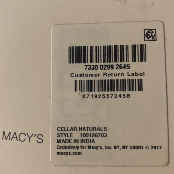 The Cellar 3-Piece
Cheese Knife Set Natural wood, polished steel
NWT - Picture 4 of 4